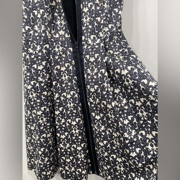 Robert Rodriquez Halter/ Sleeveless Dress Front zippered in Black/ Cream size 6 - Picture 10 of 13